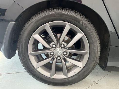 Used 2021 Honda Civic EX image 15