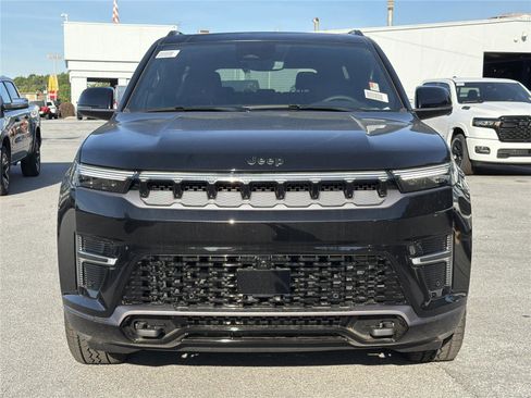 New 2026 Jeep Grand Wagoneer 4WD image 3