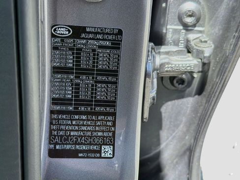 Certified 2025 Land Rover Discovery Sport S AWD/4WD image 44
