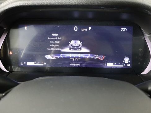 Used 2022 Jeep Grand Cherokee Limited AWD/4WD image 11