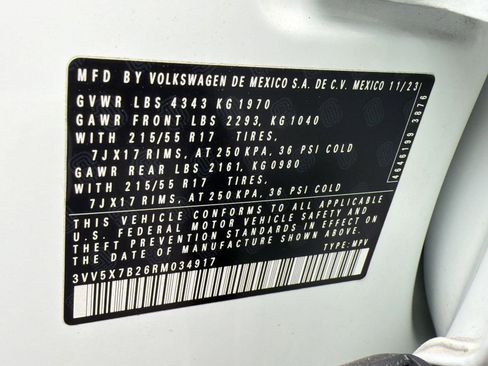 Certified 2024 Volkswagen Taos S FWD image 18