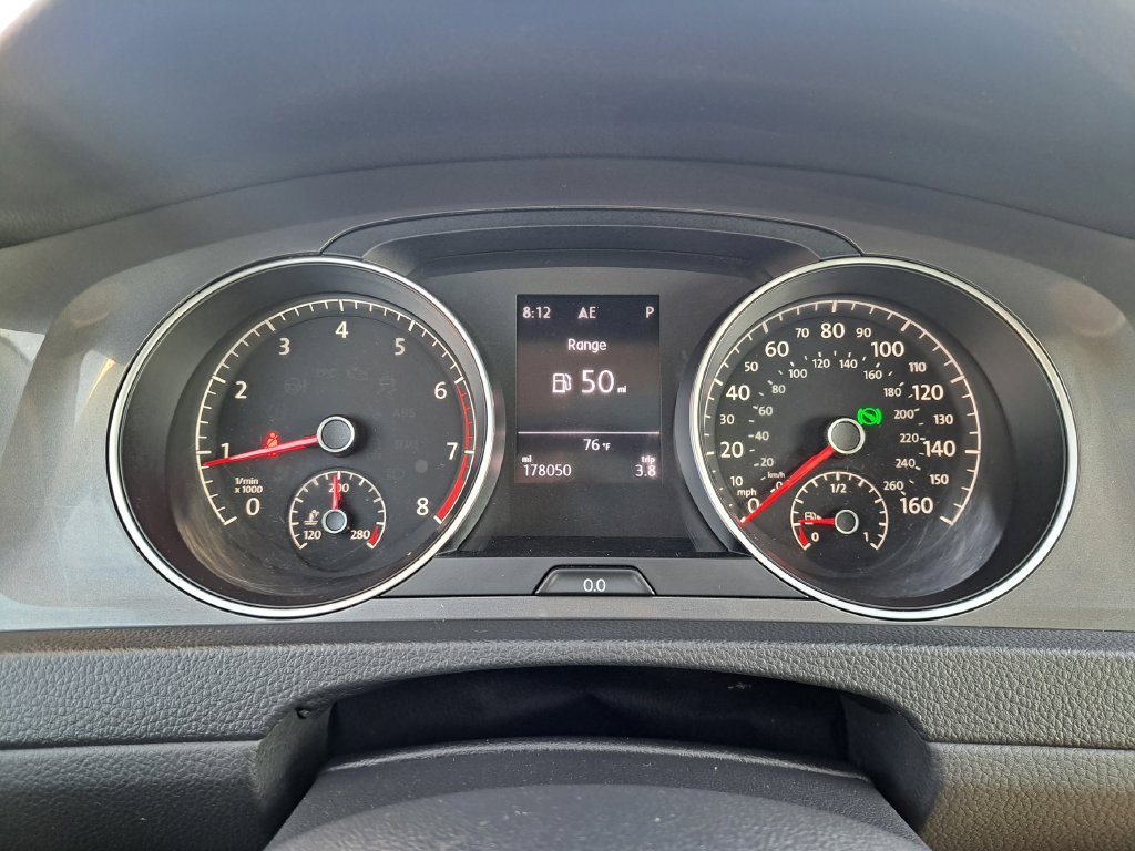 Used 2017 Volkswagen Golf Alltrack SE AWD/4WD image 13