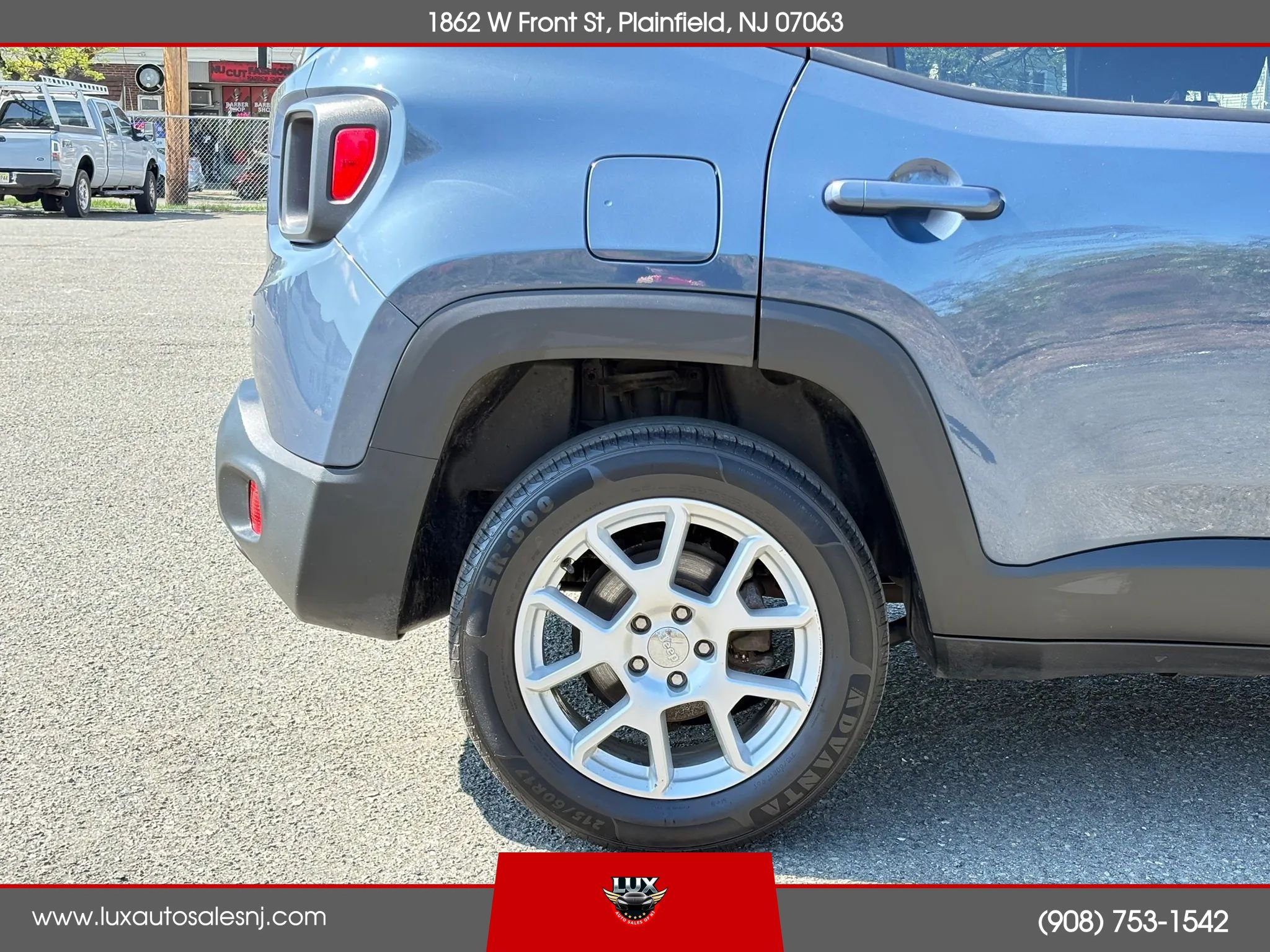 Used 2021 Jeep Renegade Latitude w/ Convenience Group AWD/4WD image 11