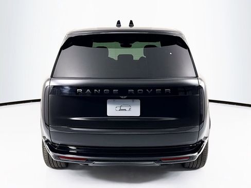 New 2026 Land Rover Range Rover Long Wheelbase SE AWD/4WD image 6