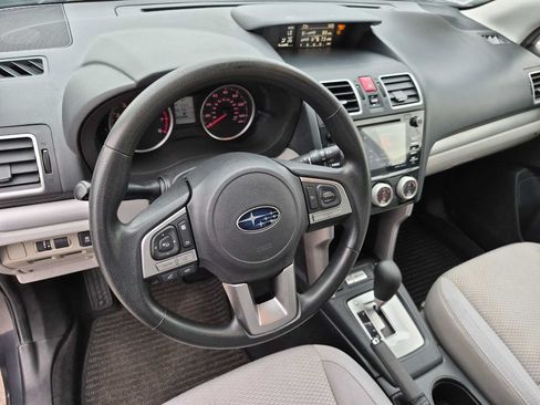 Used 2018 Subaru Forester 2.5i Premium w/ All-Weather Package AWD/4WD image 2