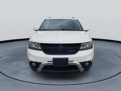 Used 2015 Dodge Journey Crossroad w/ Flexible Seating Group FWD image 2