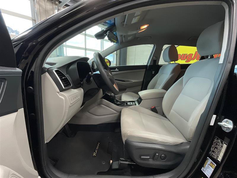 Used 2020 Hyundai Tucson Value FWD image 11