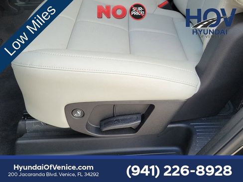 Used 2024 Kia Telluride SX FWD image 16