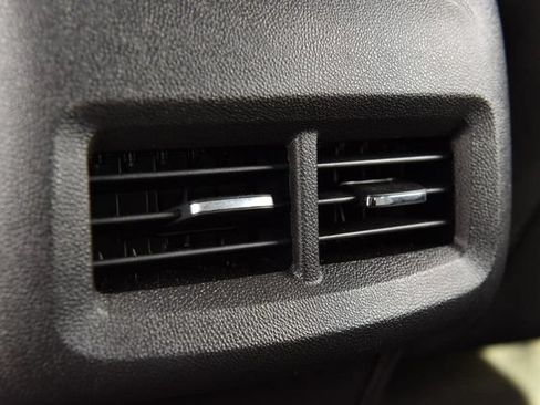 Used 2024 Chevrolet Equinox LS FWD image 20