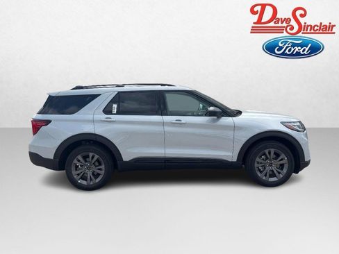 New 2026 Ford Explorer Active w/ Active Comfort Package AWD/4WD image 5