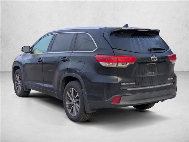 Used 2018 Toyota Highlander XLE AWD/4WD image 7