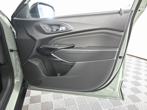 New 2026 Chevrolet Trax ACTIV w/ Driver Confidence Package FWD image 12