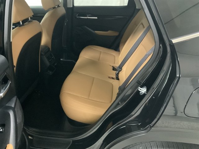 Used 2024 Kia Seltos SX w/ SX Sunroof Package AWD/4WD image 17