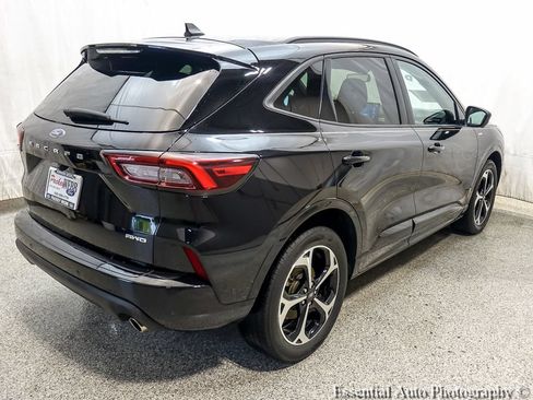 Certified 2023 Ford Escape ST-Line Elite w/ Premium Technology Package AWD/4WD image 8