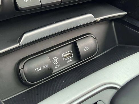 Used 2018 Kia Stinger GT2 image 33