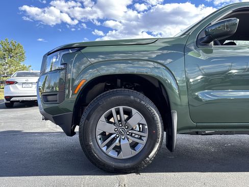 New 2026 Nissan Frontier SV w/ All-Weather Content Package AWD/4WD image 8