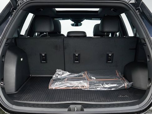 New 2026 GMC Terrain AT4 w/ Convenience Package III image 8