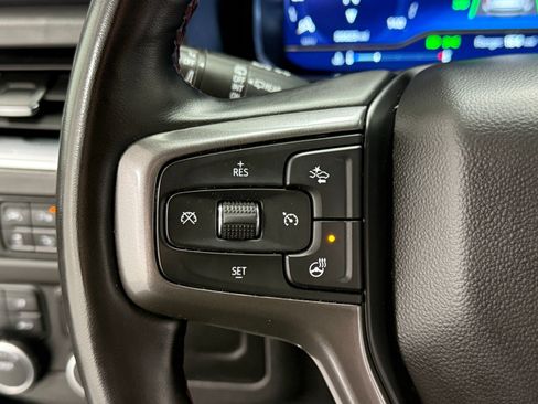 Used 2024 Chevrolet Suburban RST w/ Luxury Package image 21