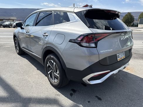 Certified 2023 Kia Sportage LX image 6