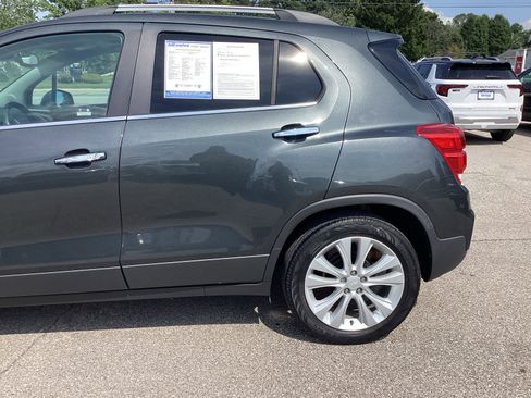 Used 2019 Chevrolet Trax Premier image 4