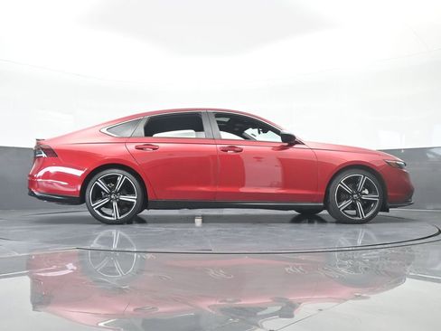 Used 2024 Honda Accord Sport image 63