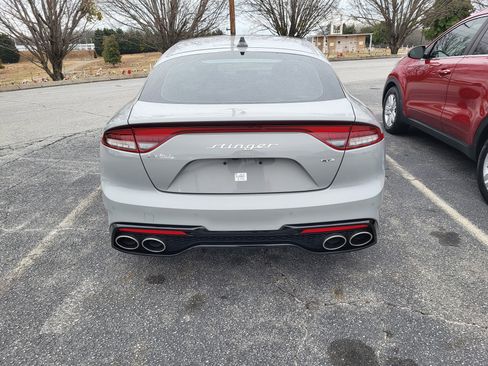 Used 2023 Kia Stinger GT-Line w/ Sun & Sound Package image 5