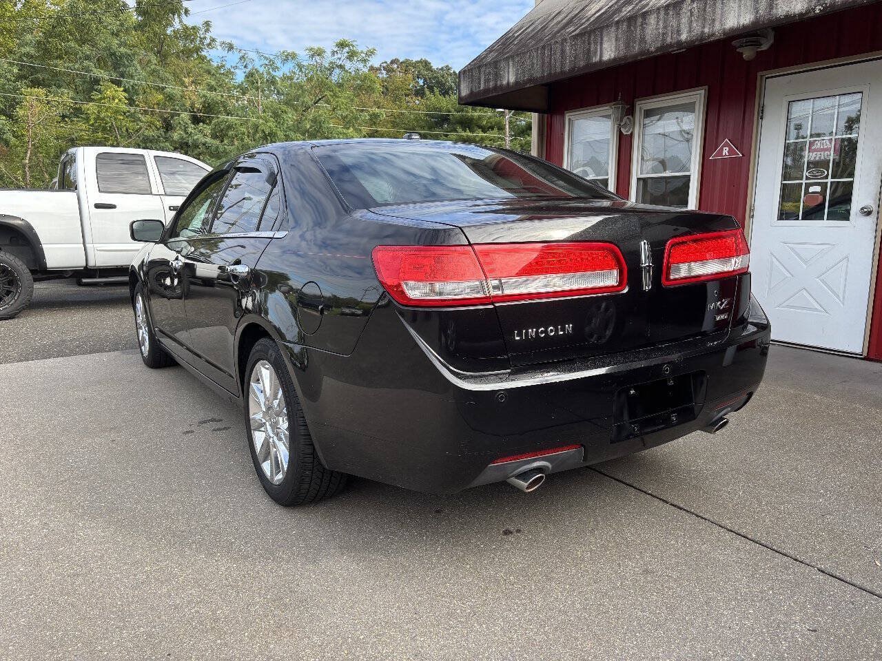 Used 2012 Lincoln MKZ AWD image 11