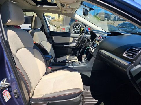 Used 2016 Subaru Crosstrek 2.0i Premium w/ Moonroof Package AWD/4WD image 10