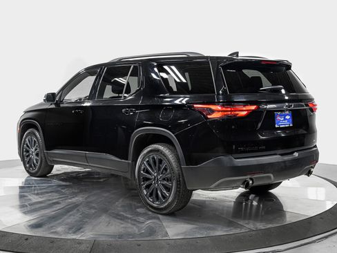 Used 2023 Chevrolet Traverse RS image 5