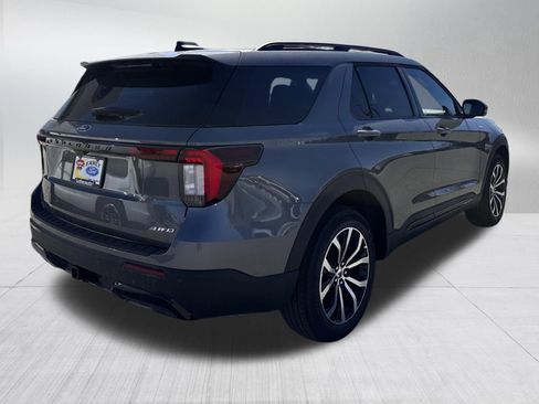 New 2026 Ford Explorer ST-Line AWD/4WD image 4