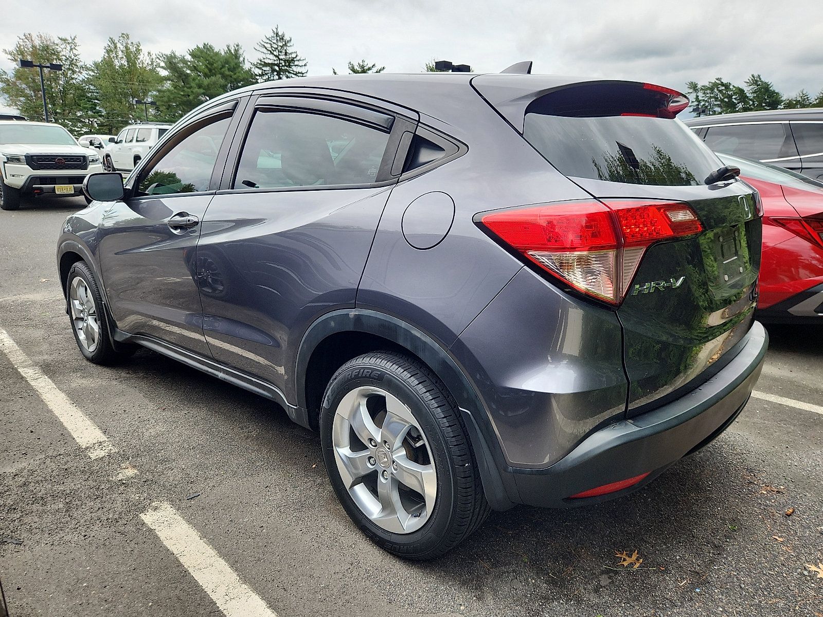 Used 2017 Honda HR-V LX image 6