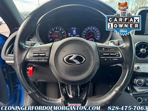 Used 2020 Kia Stinger GT image 23