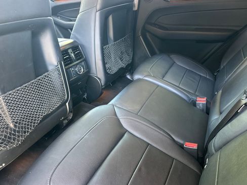 Used 2016 Mercedes-Benz GLE 400 4MATIC image 27
