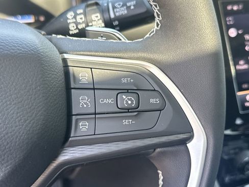 New 2026 Jeep Grand Cherokee L 4WD image 26