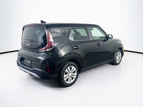 Used 2023 Kia Soul LX image 9