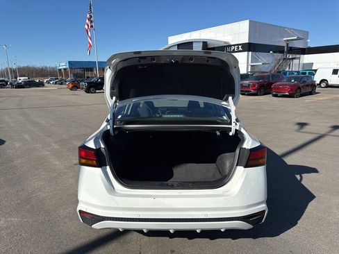 Used 2025 Nissan Altima 2.5 SV FWD image 28
