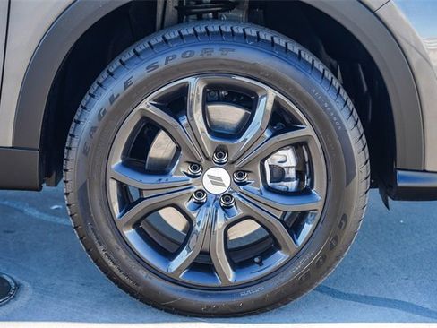 Used 2024 Dodge Hornet GT w/ GT Blacktop Package image 12