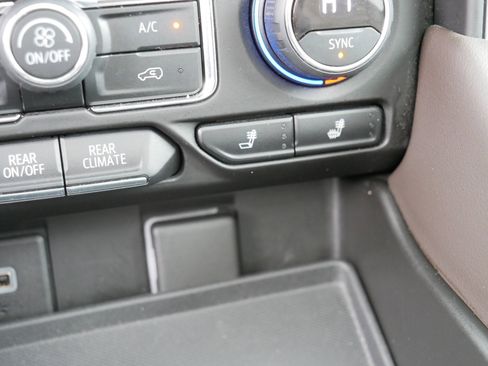 Used 2021 Chevrolet Tahoe LT image 31