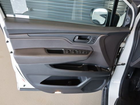 Used 2020 Honda Odyssey EX-L image 26