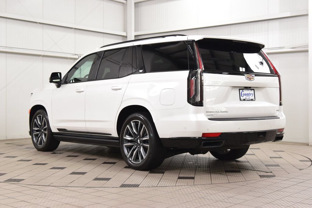 Used 2024 Cadillac Escalade Sport Platinum AWD/4WD image 6