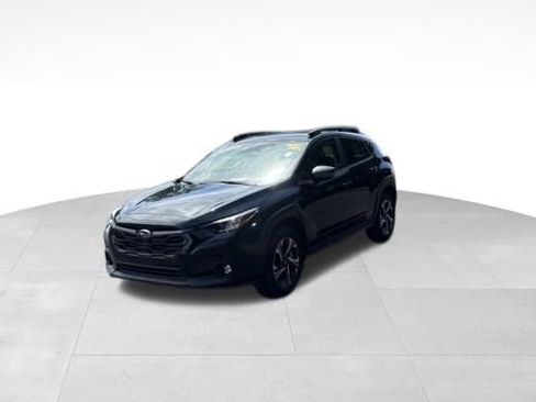 Used 2025 Subaru Crosstrek 2.0i Premium image 1
