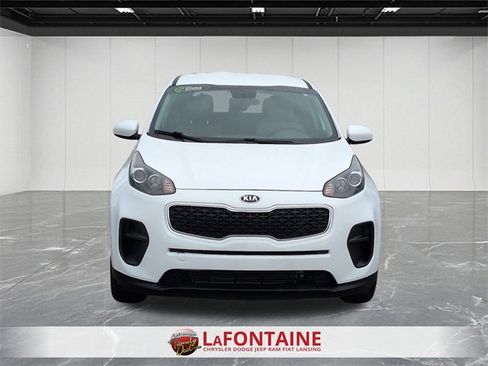 Used 2018 Kia Sportage LX image 8