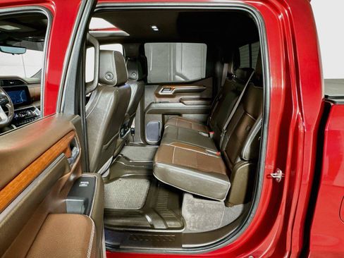 Certified 2022 GMC Sierra 1500 Denali w/ Technology Package AWD/4WD image 24