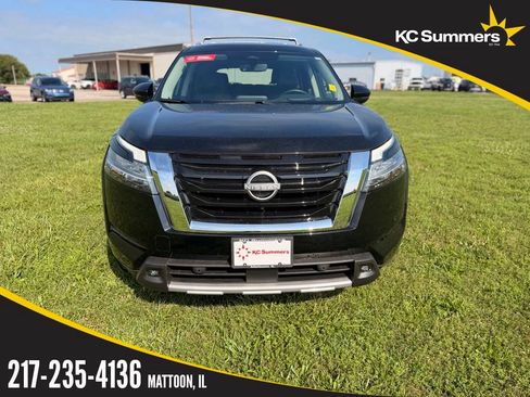 Certified 2023 Nissan Pathfinder Platinum AWD/4WD image 1