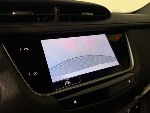 Used 2022 Cadillac XT5 Premium Luxury FWD image 18