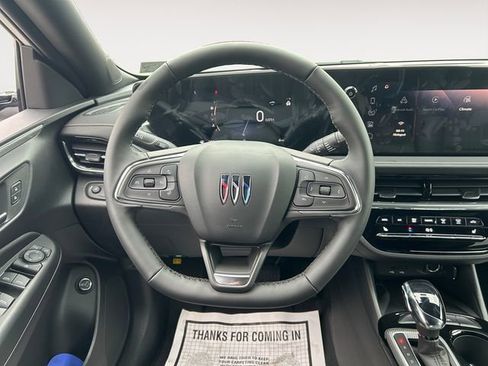 New 2026 Buick Envista Avenir image 12