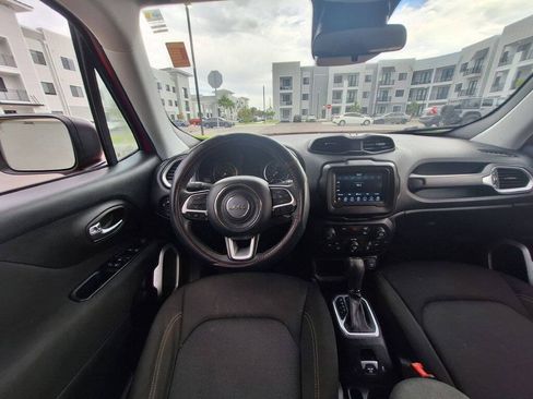 Used 2021 Jeep Renegade Sport FWD image 35