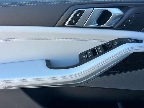 Used 2024 BMW X5 xDrive50e w/ Premium Package image 11