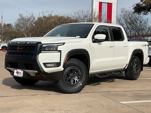 New 2026 Nissan Frontier Pro-X image 2