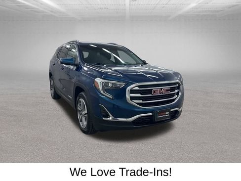 Used 2021 GMC Terrain SLT w/ Infotainment Package II image 3